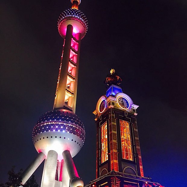 夜景もキレイ ディズニーストア上海へ行って来ました