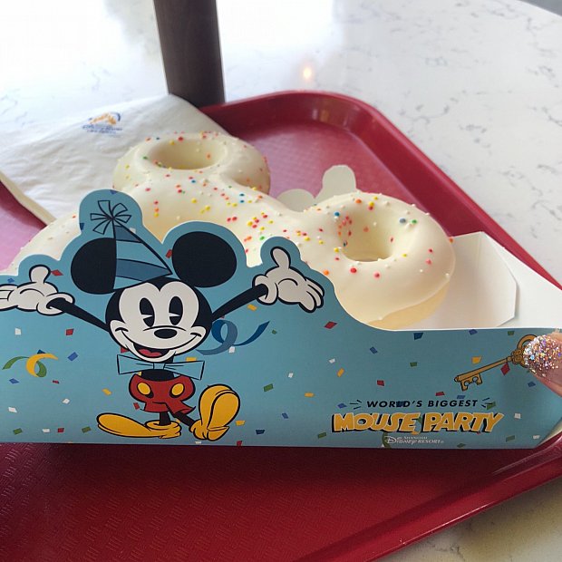 🎄ミッキードーナツ🍩がかわいいです | レミーのパティスリー（上海）