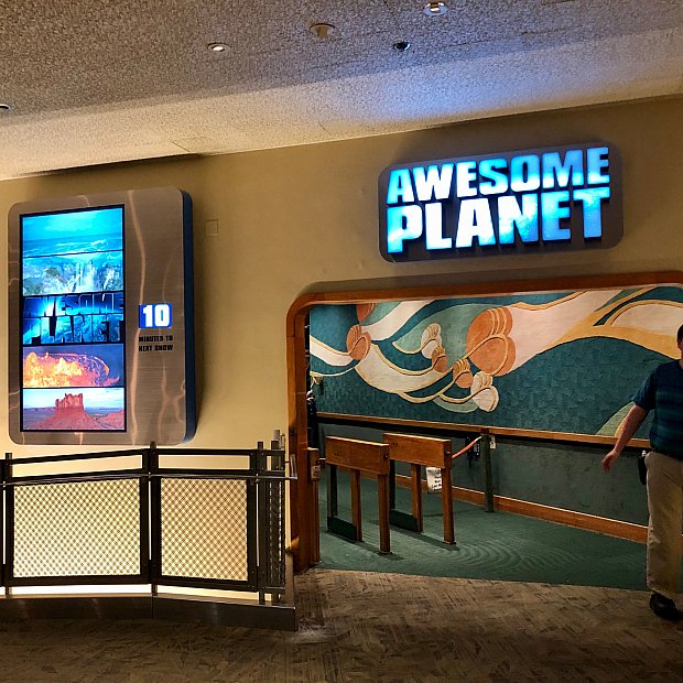 新アトラクション Epcotフューチャーワールドのシアター系アトラクション 綺麗な映像と特殊効果で地球の尊さを再確認 オーサム プラネット フロリダ