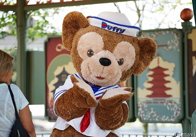 本日限定 日本未発売Disney Worldダッフィー カモノハシペリー